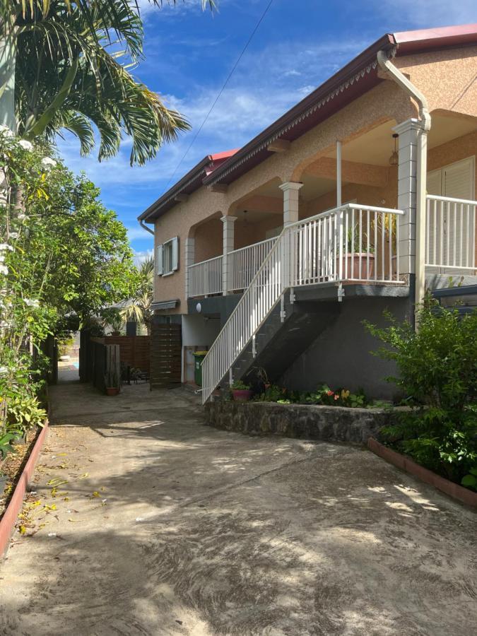 La Kaz Isle Bourbon Villa แซ็ง-ปีแยร์ ภายนอก รูปภาพ