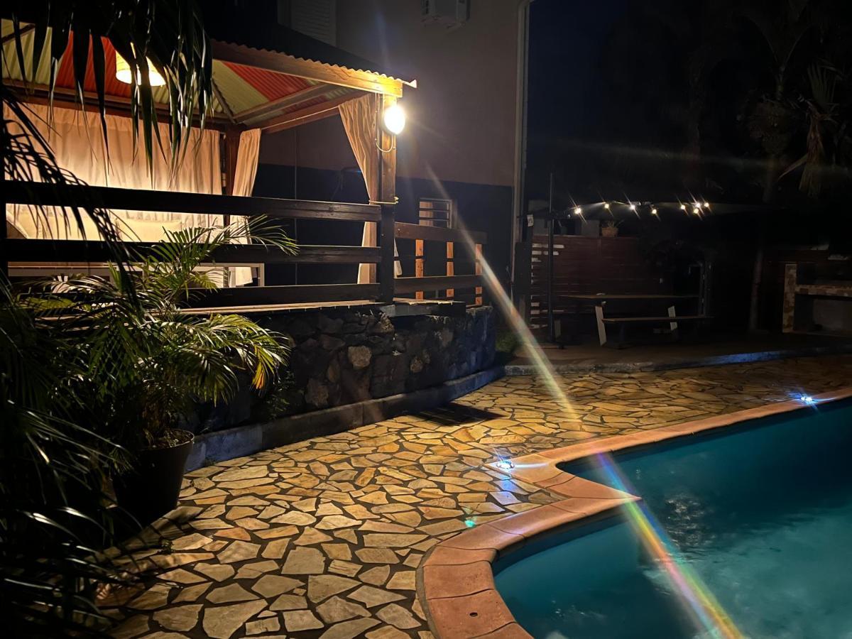 La Kaz Isle Bourbon Villa แซ็ง-ปีแยร์ ภายนอก รูปภาพ
